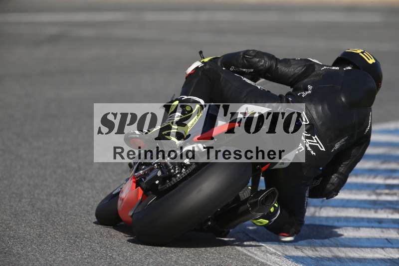 /Archiv-2024/02 29.01.-02.02.2024 Moto Center Thun Jerez/Gruppe gelb-yellow/backside